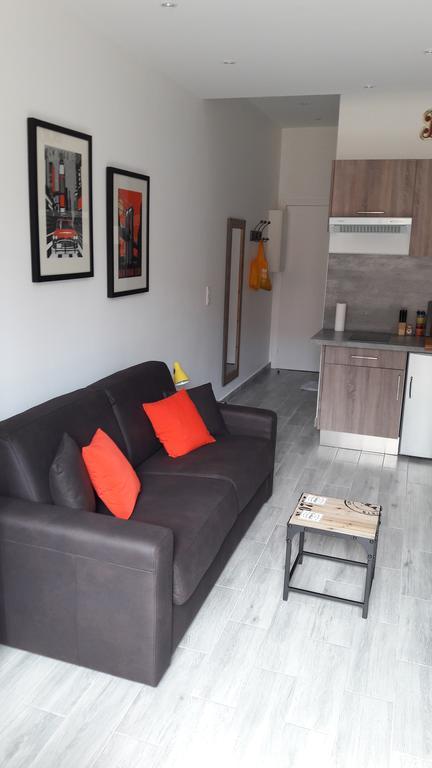 Studio Williams Apartment Nisa Exterior foto